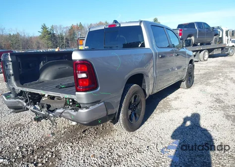 2025 Ram 1500 Tradesman 4X4 5'7 Box z USA, uszkodzony, nr VIN 1C6RRFGG2SN675364